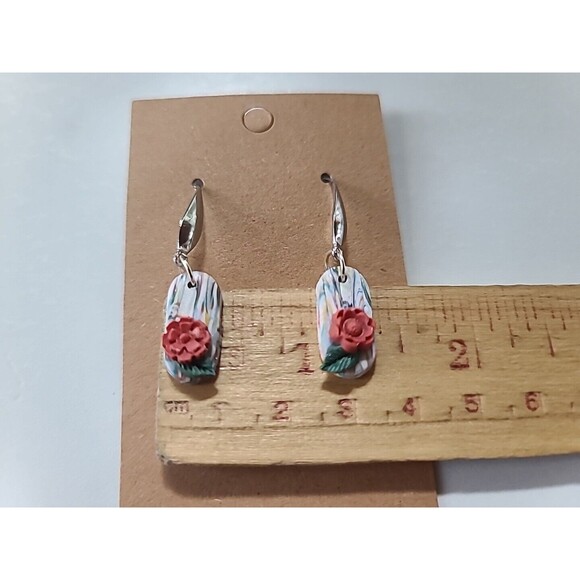 Polymer Clay Floral Dangling Pierced Earrings New - Picture 6 of 10